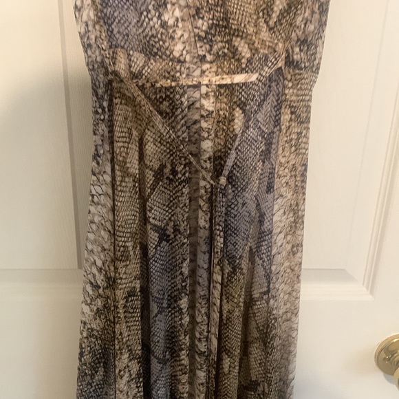Beautiful Preloved snakeskin dress! - Picture 3 of 4